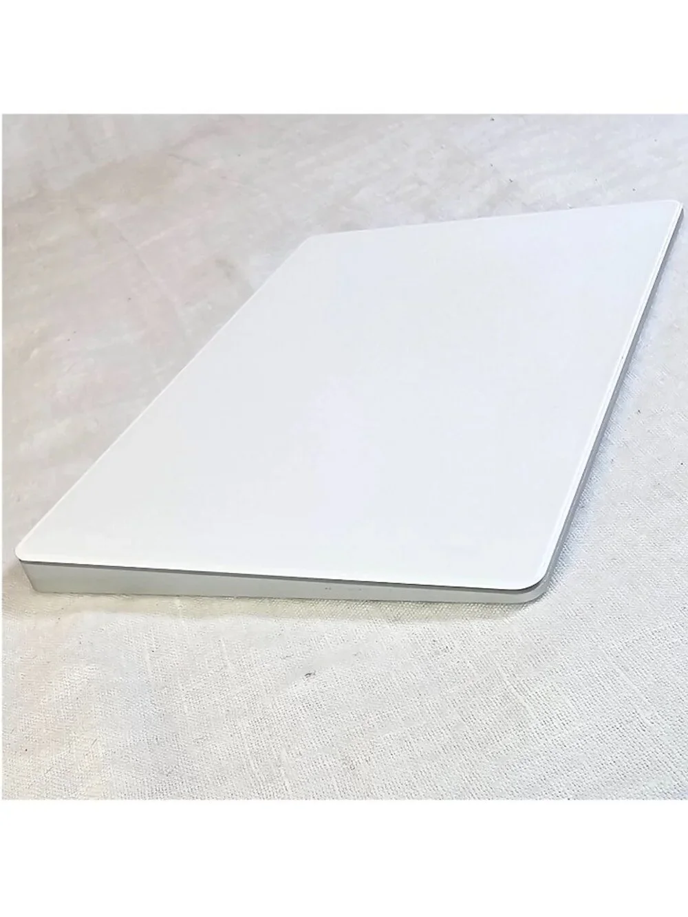 Apple Magic Force Touch Bluetooth Wireless Rechargeable Trackpad 2 A1535 White